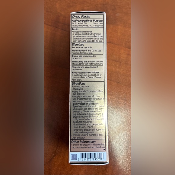 NWT Lancome Teint Idole Ultra Wear Foundation in Shade 135N - Picture 6 of 16